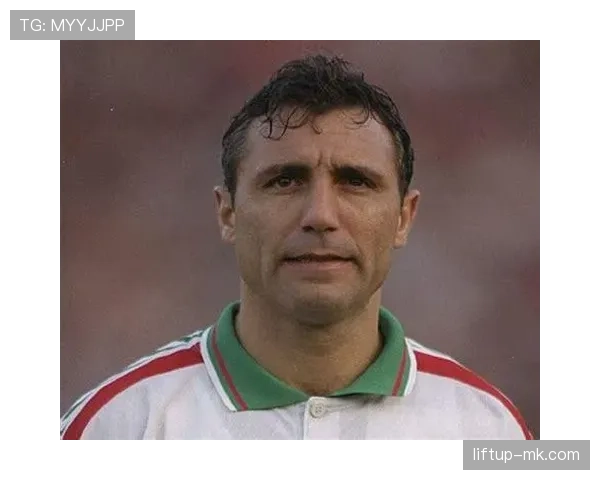 重温传奇：保加利亚足球巨星斯托伊奇科夫职业生涯闪耀足坛